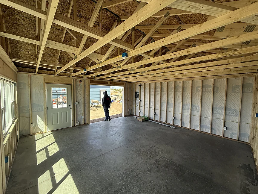 Two car garage delivered and installed in Colorado — build 9