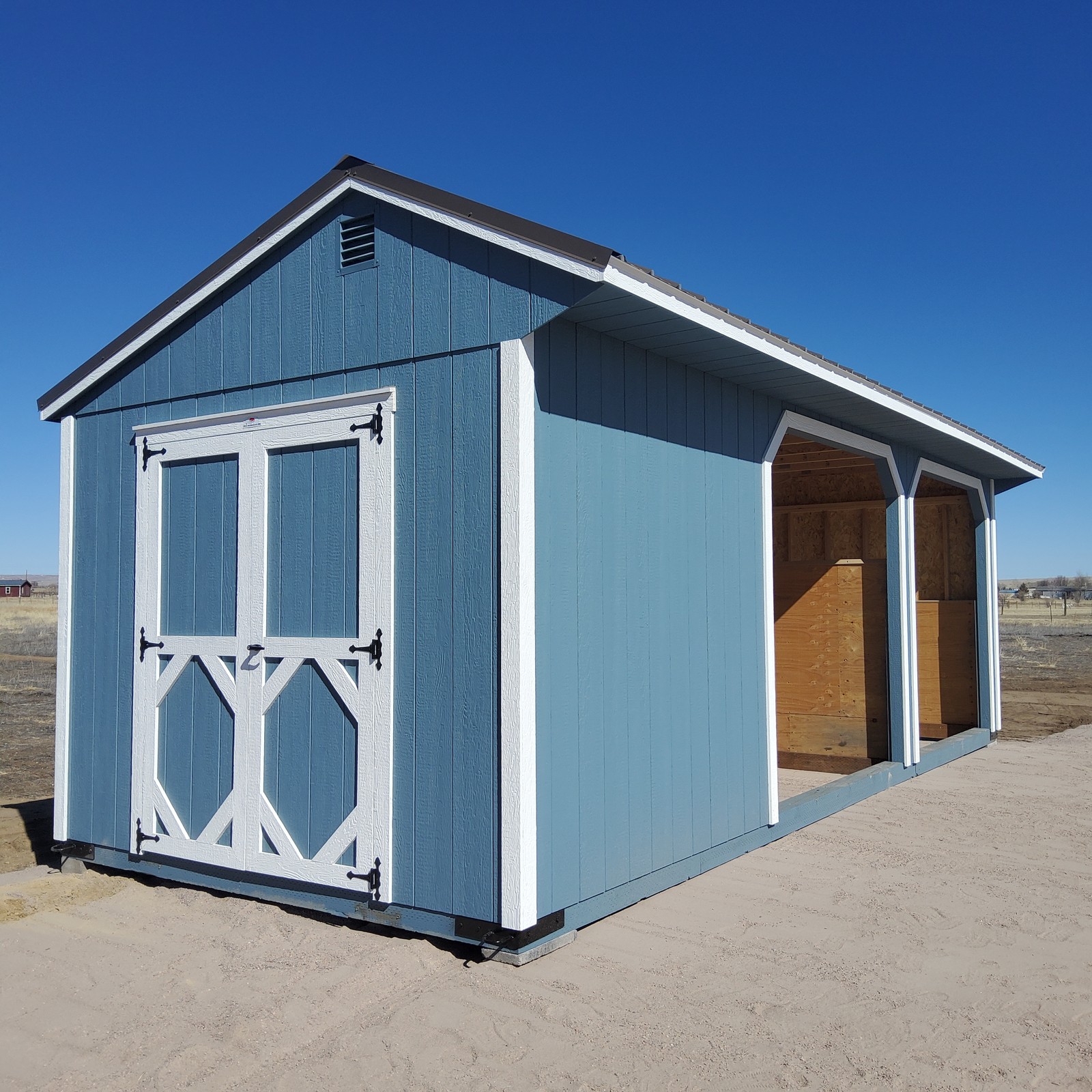 Loafing shed run-in horse shelter delivered to a Colorado cattle property